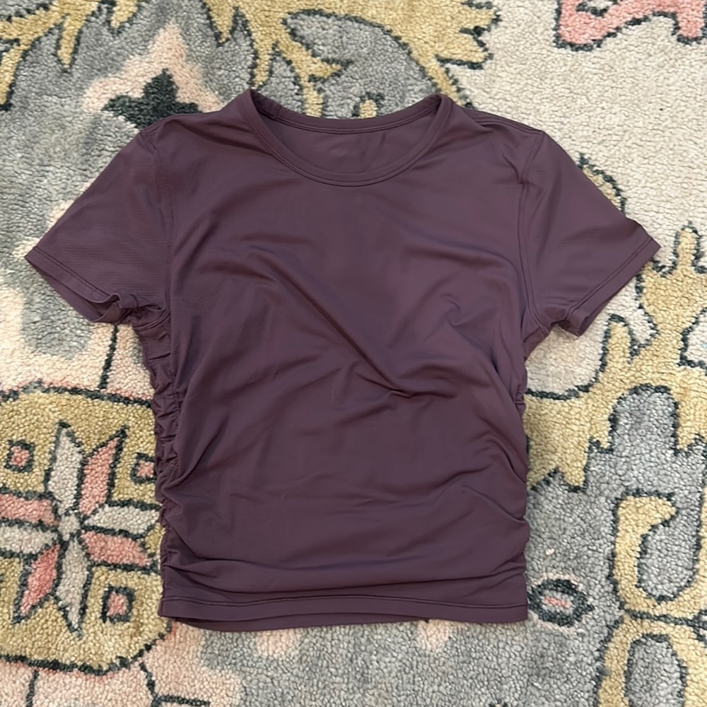 Lululemon purple top with scrunched up sides